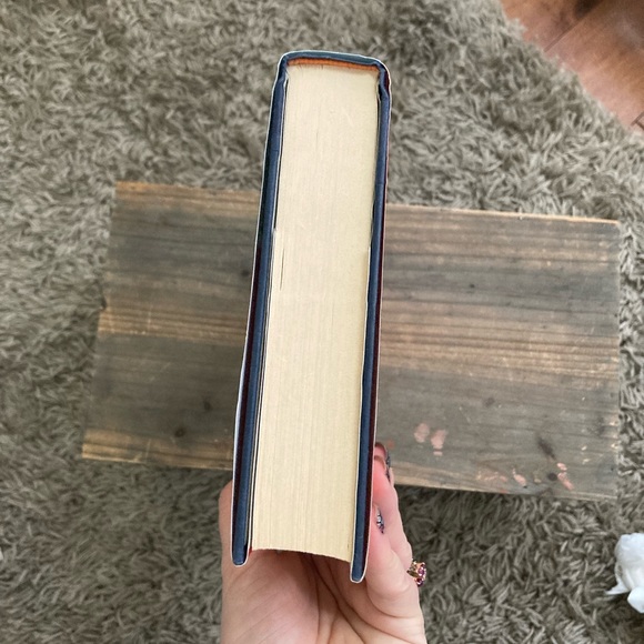 First Edition - So Much for That: A Novel by Lionel Shriver. Hardcover - 2010 - Picture 5 of 7